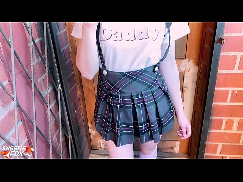 ❤️ D'Schoulmeedchen suckt hiren Dick déif a féckt amplaz Klassen. ❤ Fuckvideo op lb.rassadakubani.ru ❌️❤