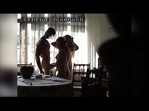 ❤️ Sex Frënn invitéieren e risege Mann an en Dräier mat him ❤ Fuckvideo op lb.rassadakubani.ru ❌️❤